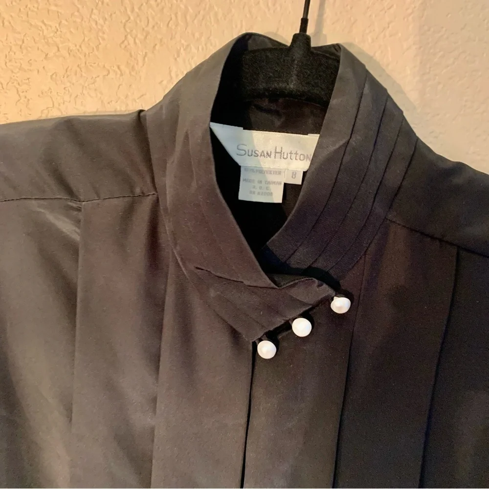 Vintage Blouse Size 8 Susan Hutton Black Satin White Buttons Long Sleeve Classy - Picture 3 of 16